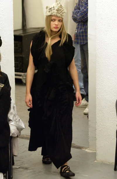 Look 3